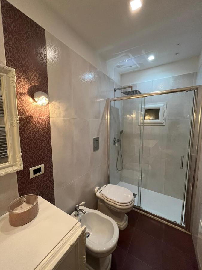 Core&Core2 Apartment Napoli Bagian luar foto