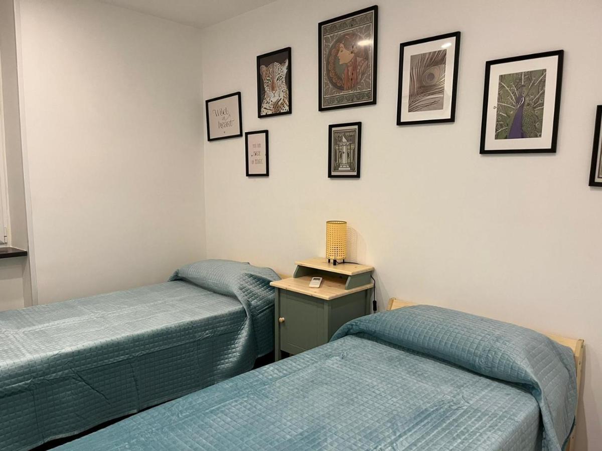 Core&Core2 Apartment Napoli Bagian luar foto