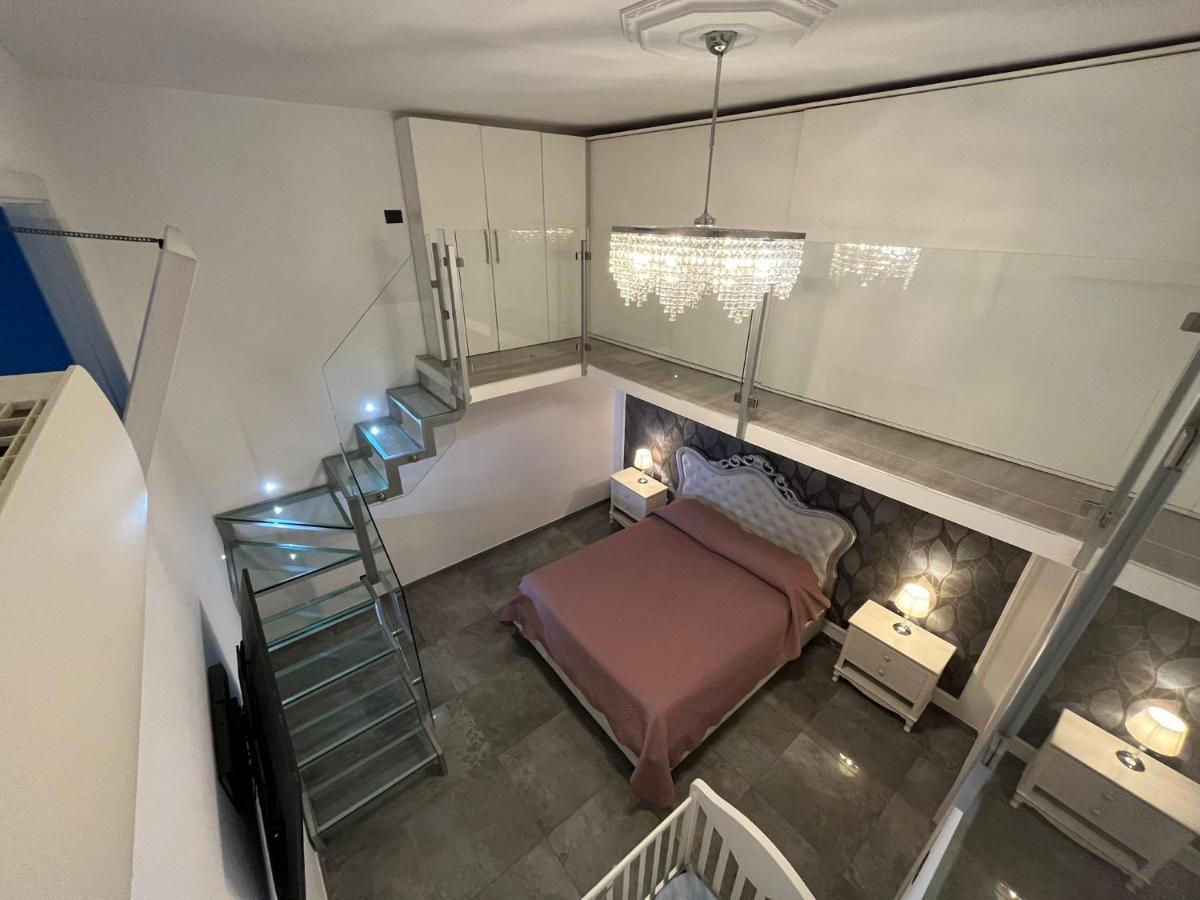 Core&Core2 Apartment Napoli Bagian luar foto