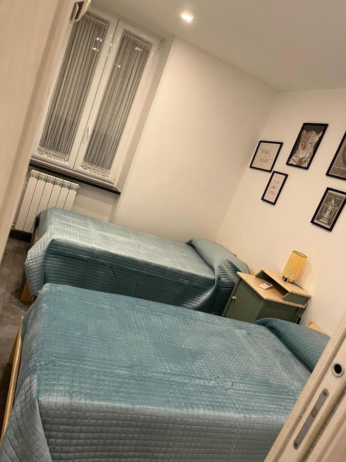Core&Core2 Apartment Napoli Bagian luar foto