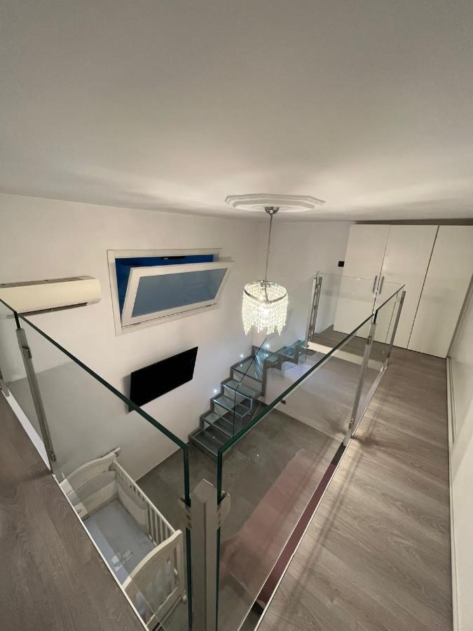 Core&Core2 Apartment Napoli Bagian luar foto